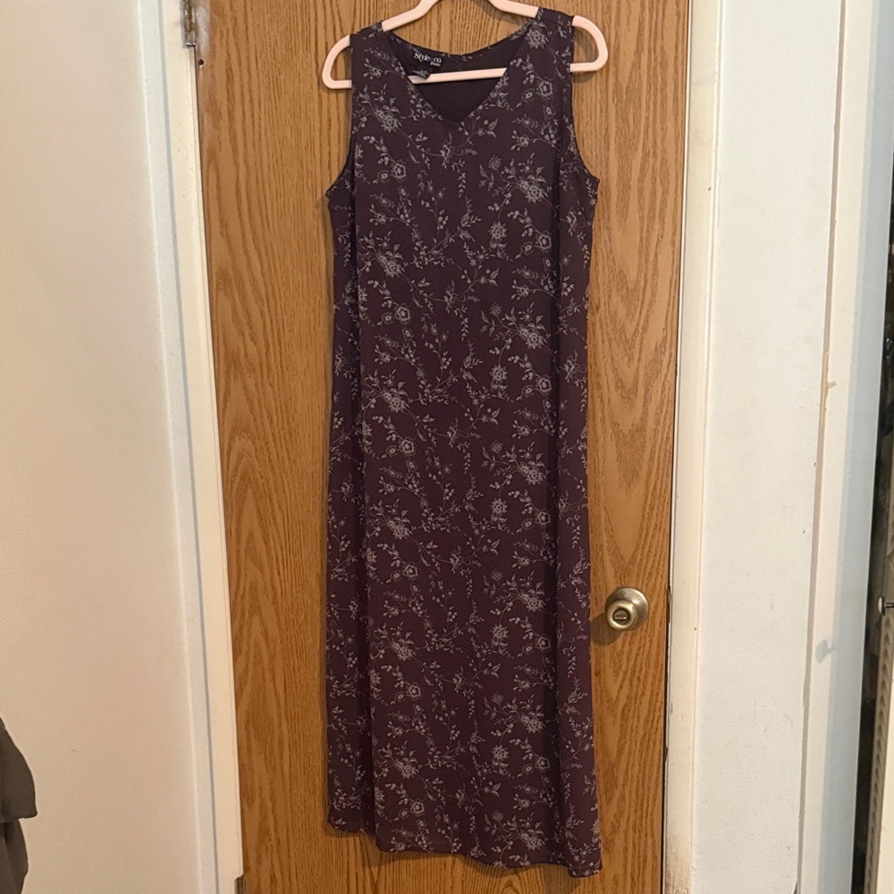 VTG 90s Style & Co Petite Sleeveless V-Neck Floral Purple Maxi Dress Lined 10P